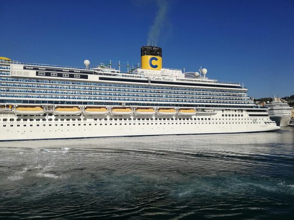 Wie kÃ¶nnen FerienunterkÃ¼nfte durch digitales Marketing profitieren?